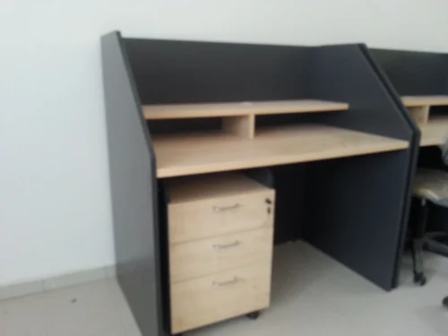 Library Shelf - Carrel table 6