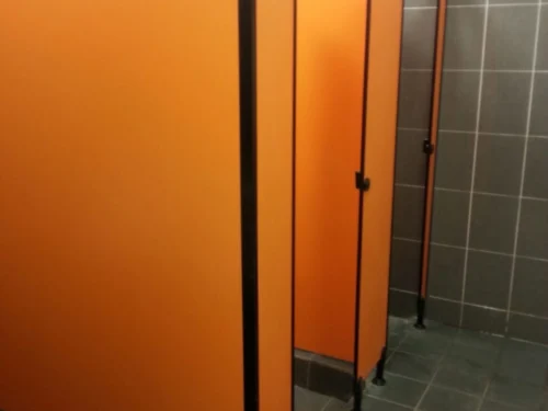 Toilet Cubicles System - toilet cubicle