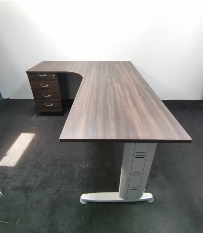 L Shape Office Table With O Metal Leg 4D Pedestal OFD QL 1515-4D QL 1815-4D - Image 4