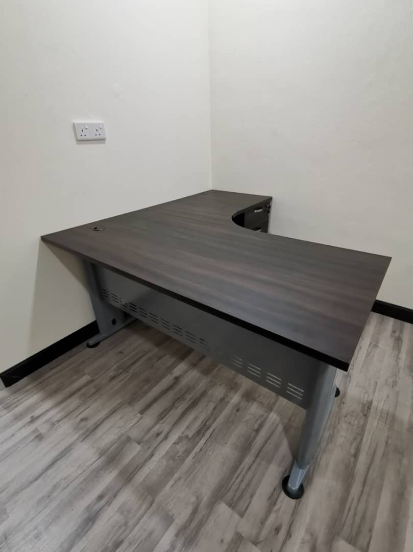 L Shape Office Table With O Metal Leg 4D Pedestal OFD QL 1515-4D QL 1815-4D - Image 5